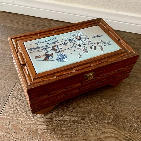 Vintage Wooden Jewelry Box With Ceramic Tile 4.5/6/10” - Picture 16 of 16